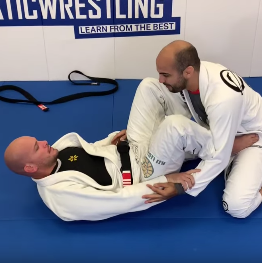 Retaining Guard (Xande Ribeiro)